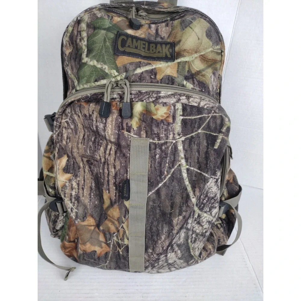 Camelbak please see